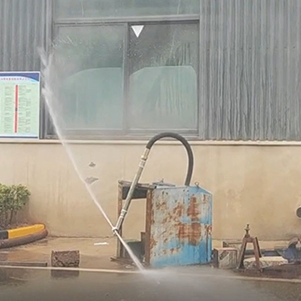 儲油罐防爆高壓清洗機